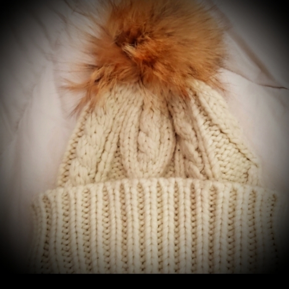 Real Fur winter hat - Picture 1 of 3